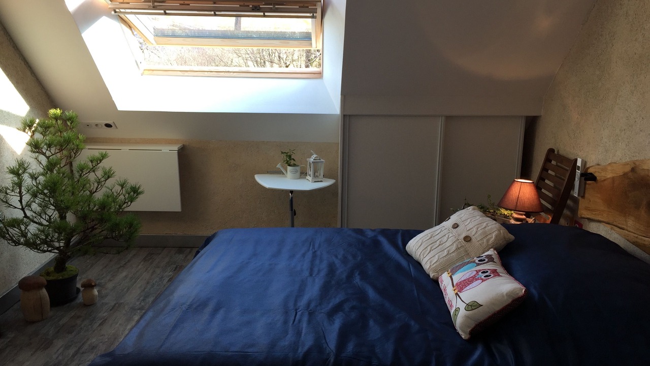 Photo of Bedroom in Caurel