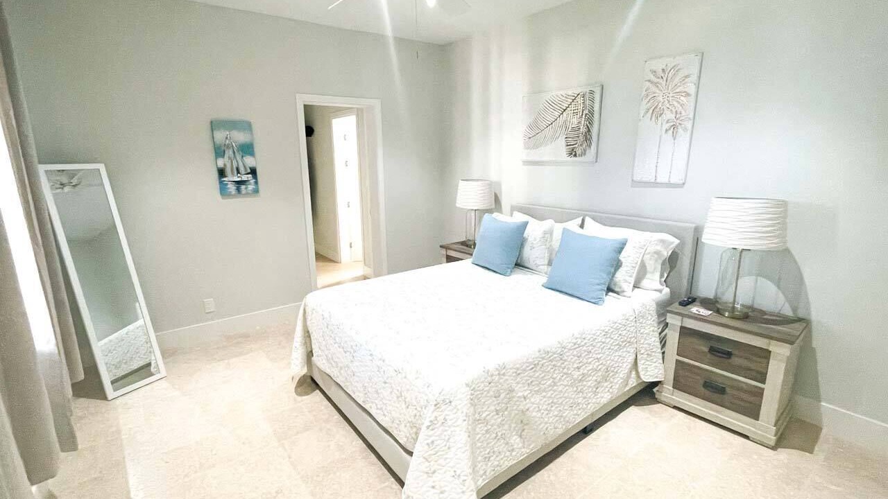 Photo of Bedroom in Palm Cay