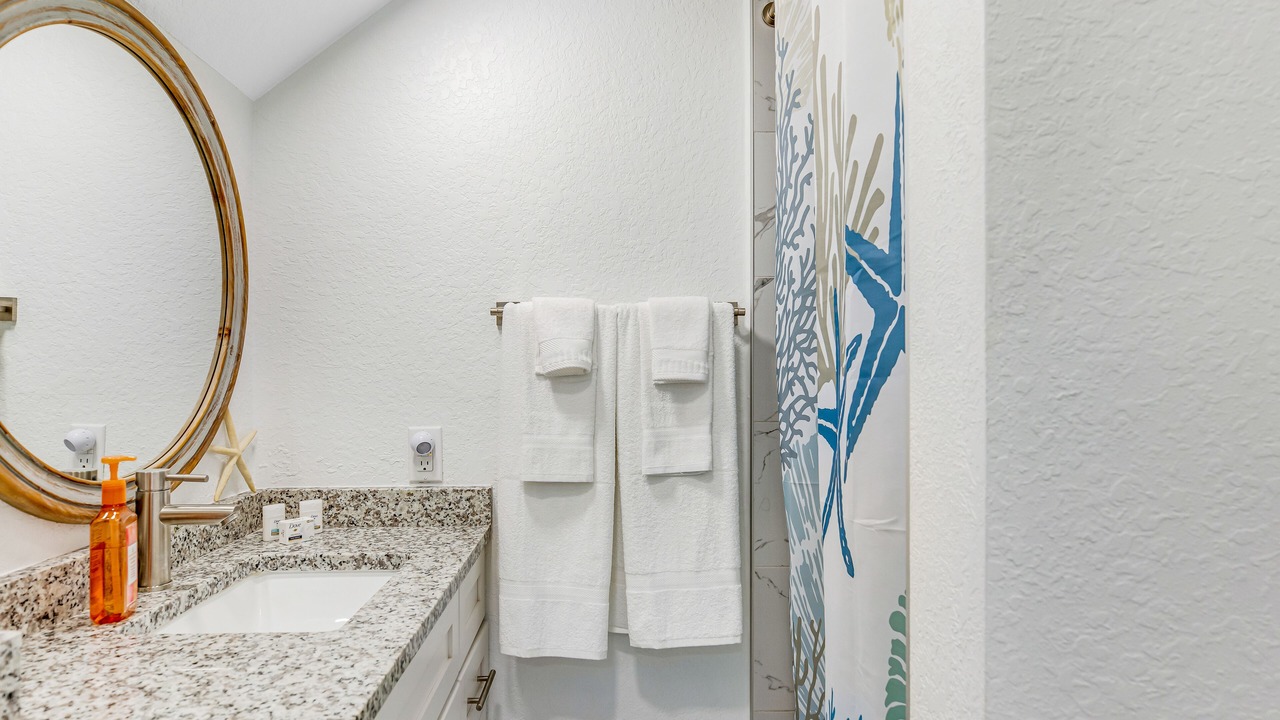 Photo of Bathroom in Marathon