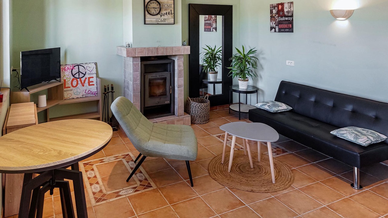 Photo of Bedroom in Lanneanou