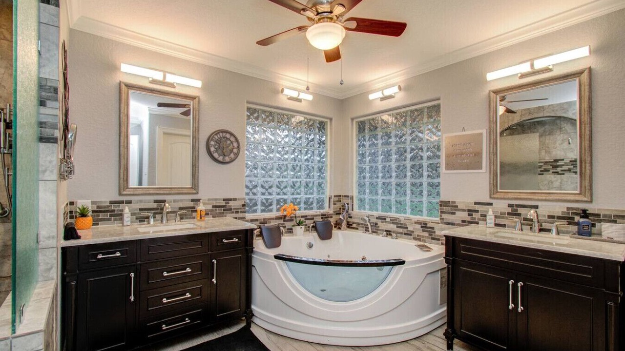 Photo of Bathroom in Wild Peach Village