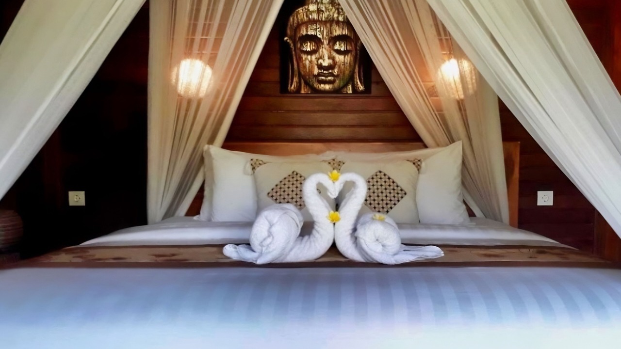 Photo of Bedroom in Mushroom Bay