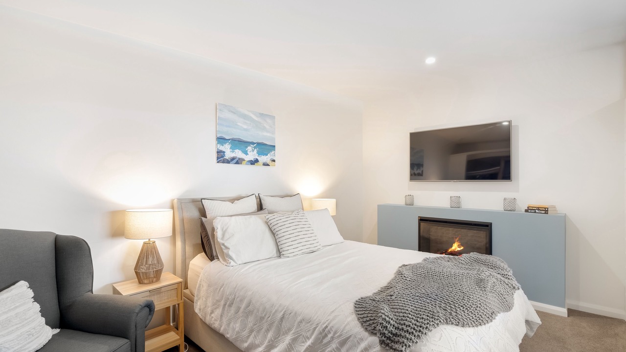 Photo of Bedroom in Primrose Sands