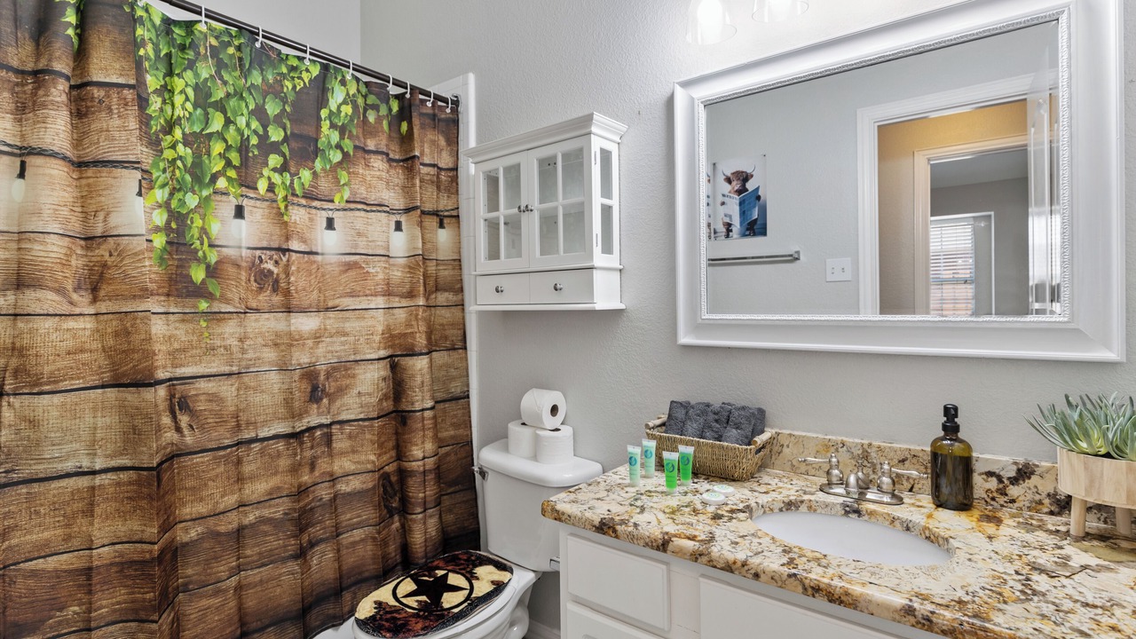 Photo of Bathroom in Allen