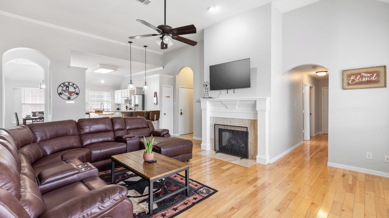Photo of Livingroom in Allen