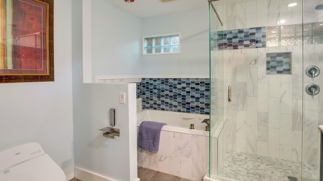 Photo of Bathroom in Stateline