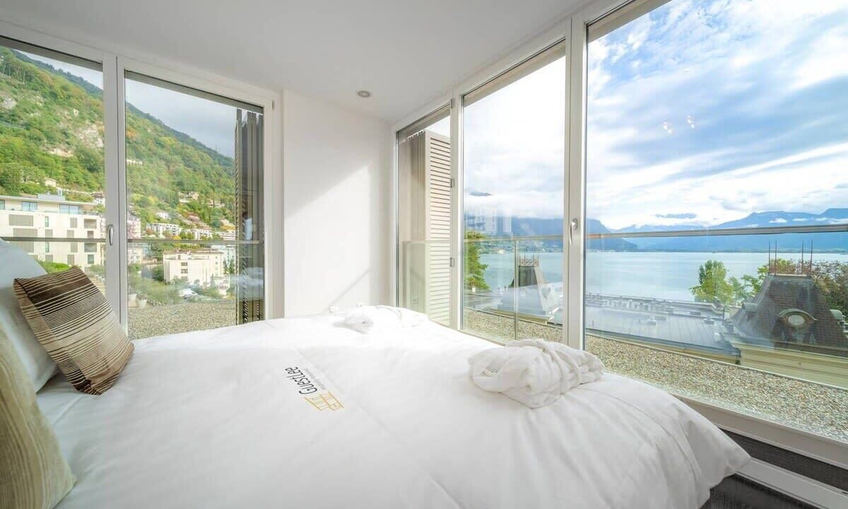 Photo of Bedroom in Montreux City Centre