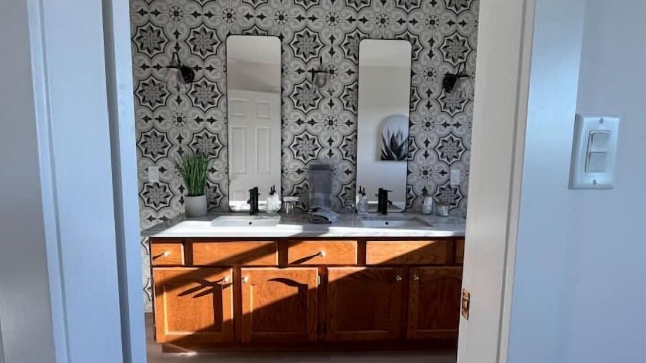 Photo of Bedroom in Kitsilano