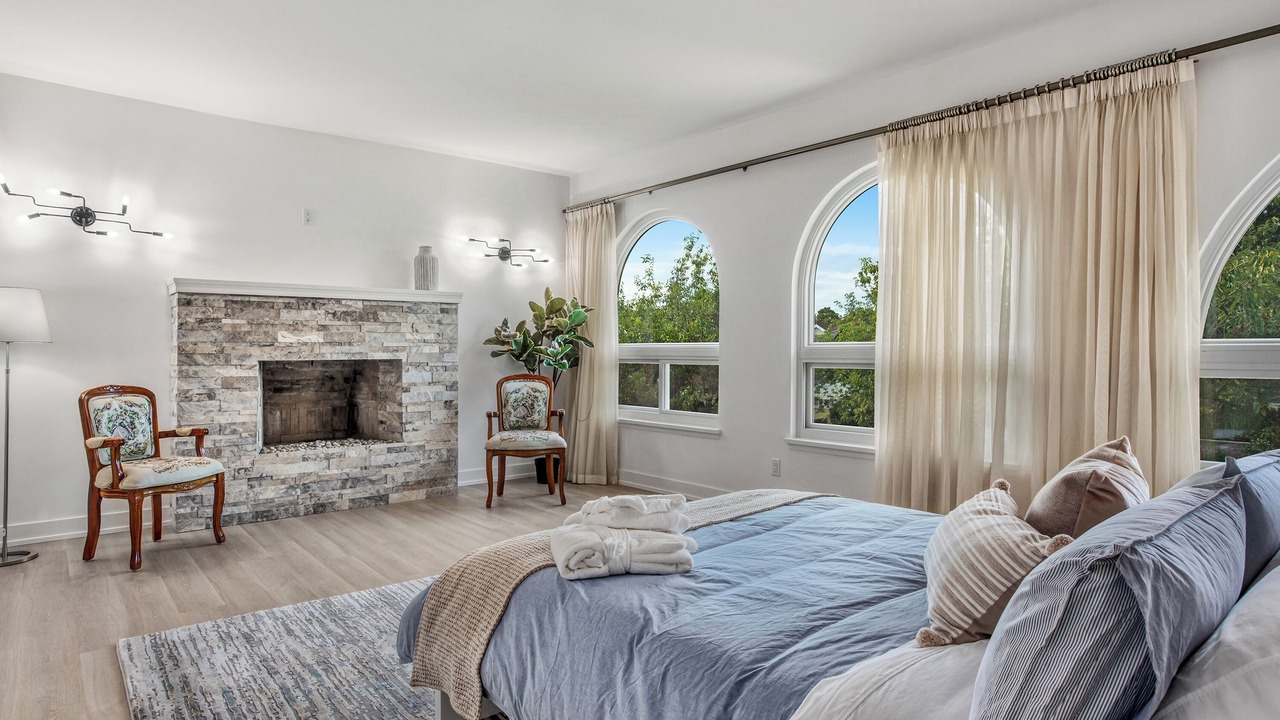 Photo of Bedroom in Kitsilano