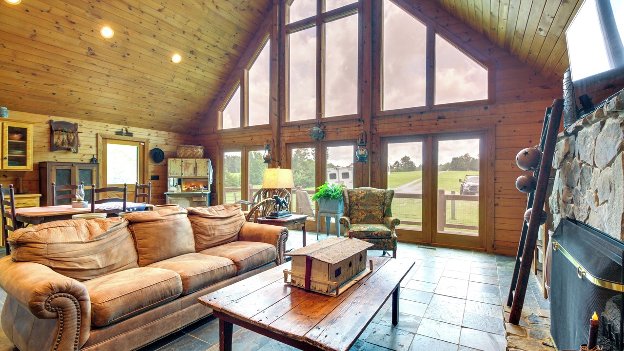 Photo of Bedroom in Republican Grove