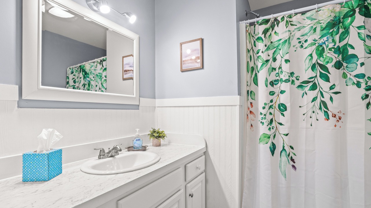Photo of Bathroom in Shelbyville