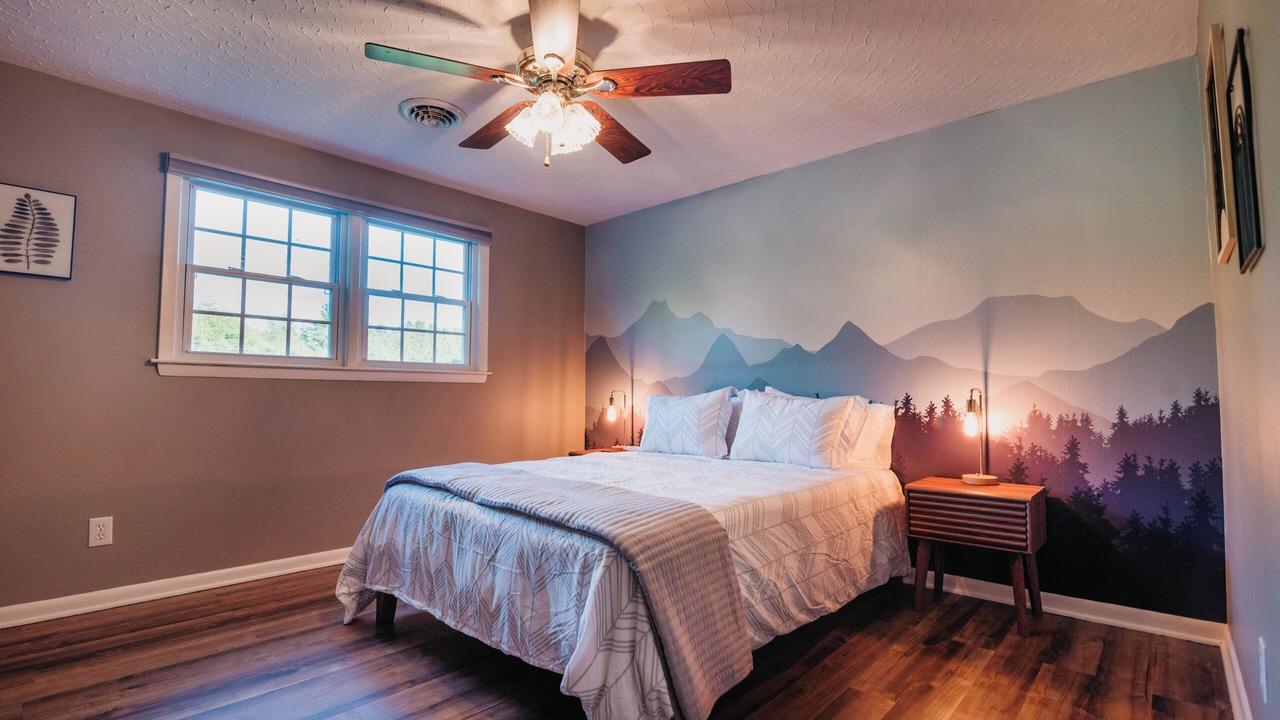 Photo of Bedroom in Blacksburg