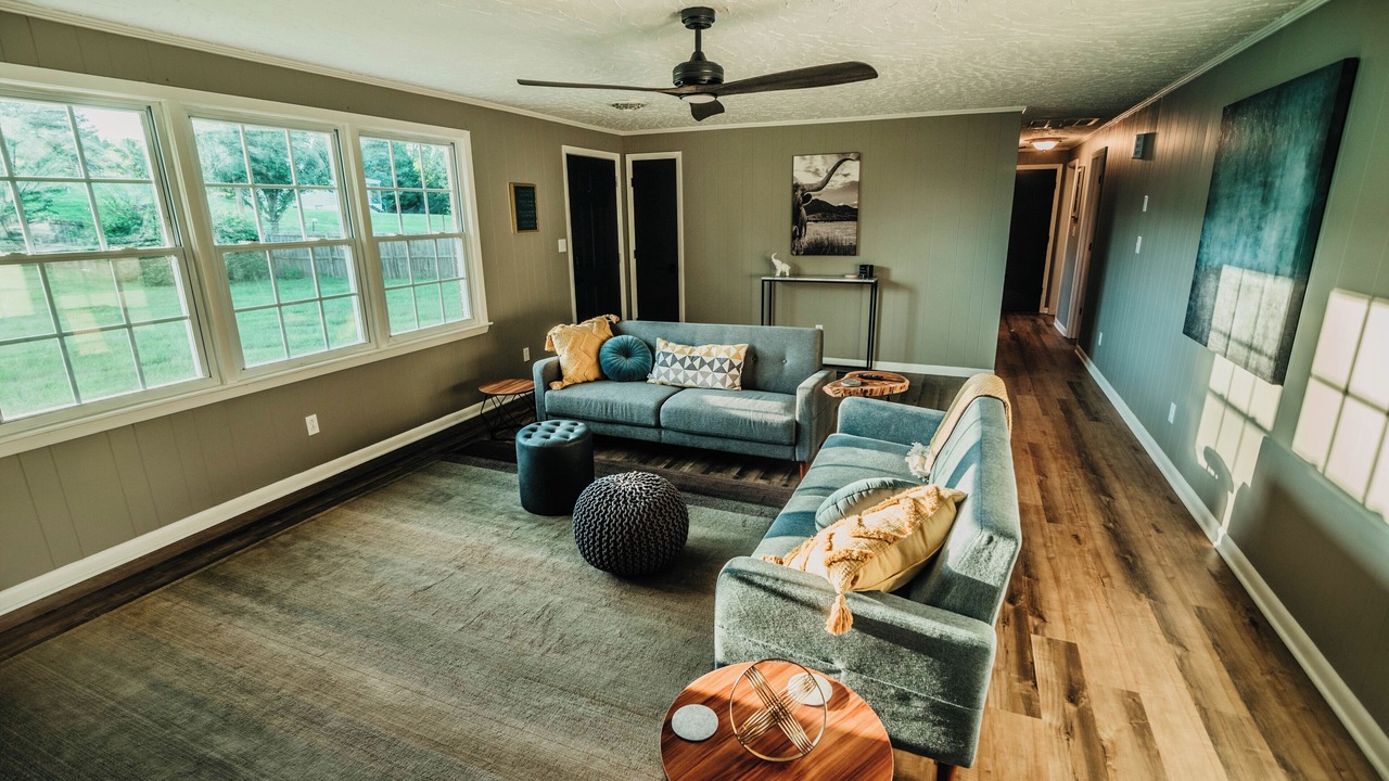 Photo of Livingroom in Blacksburg