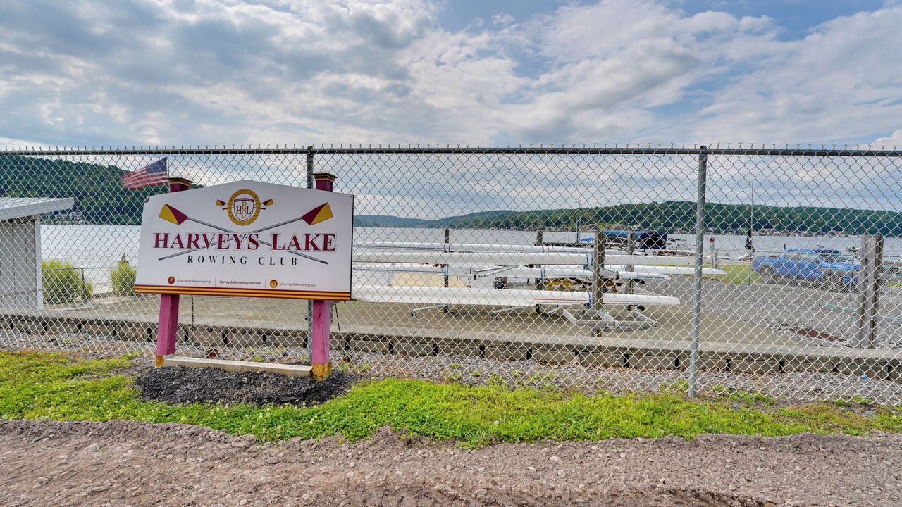Photo of Outdoor in Harveys Lake