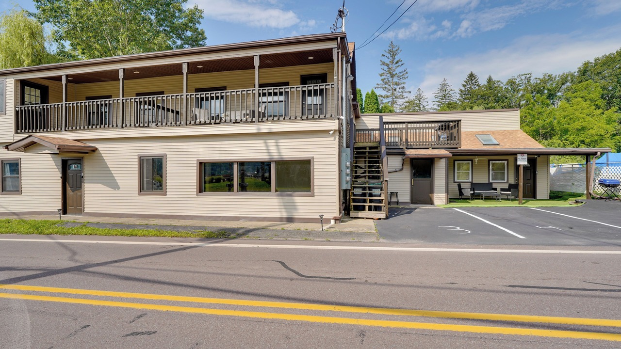 Photo of Outdoor in Harveys Lake