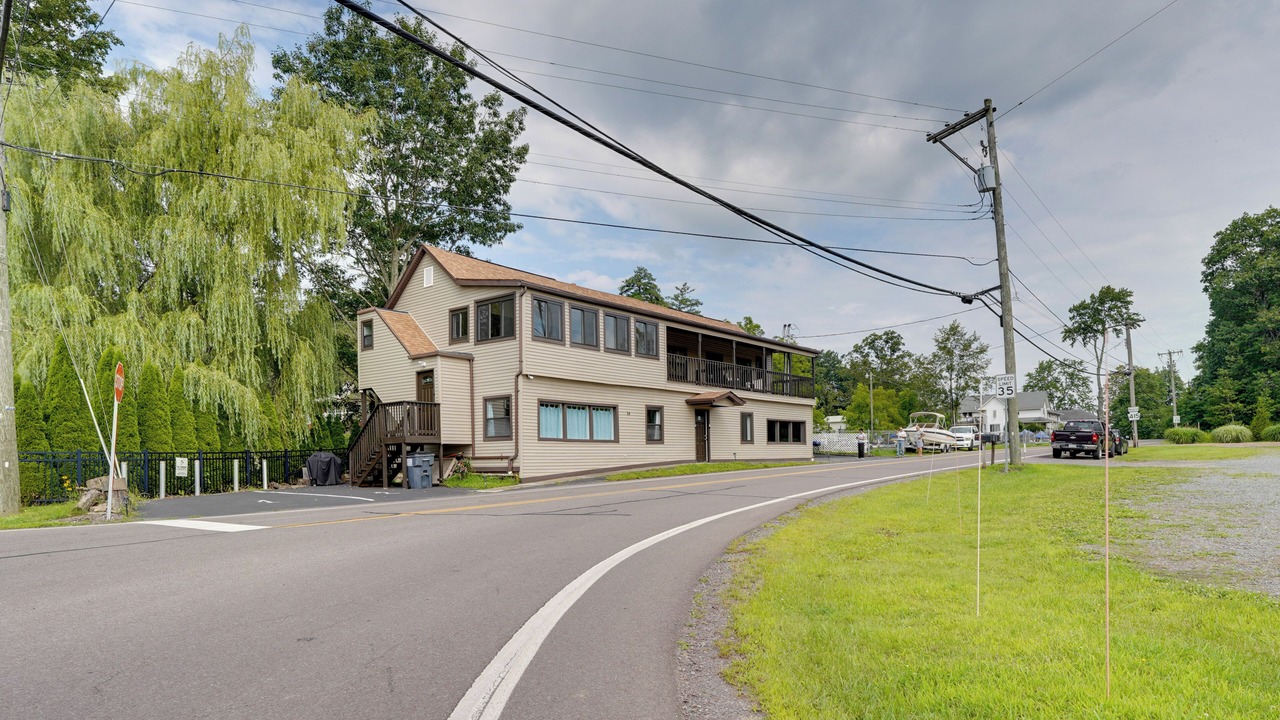 Photo of Outdoor in Harveys Lake
