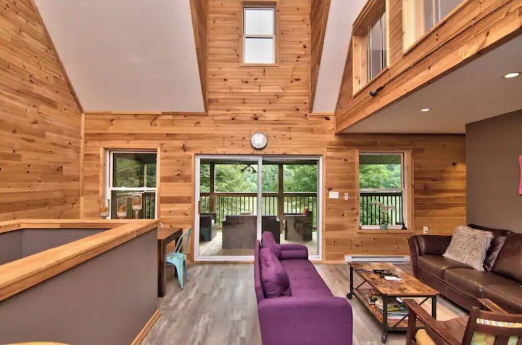 Photo of Livingroom in Falls