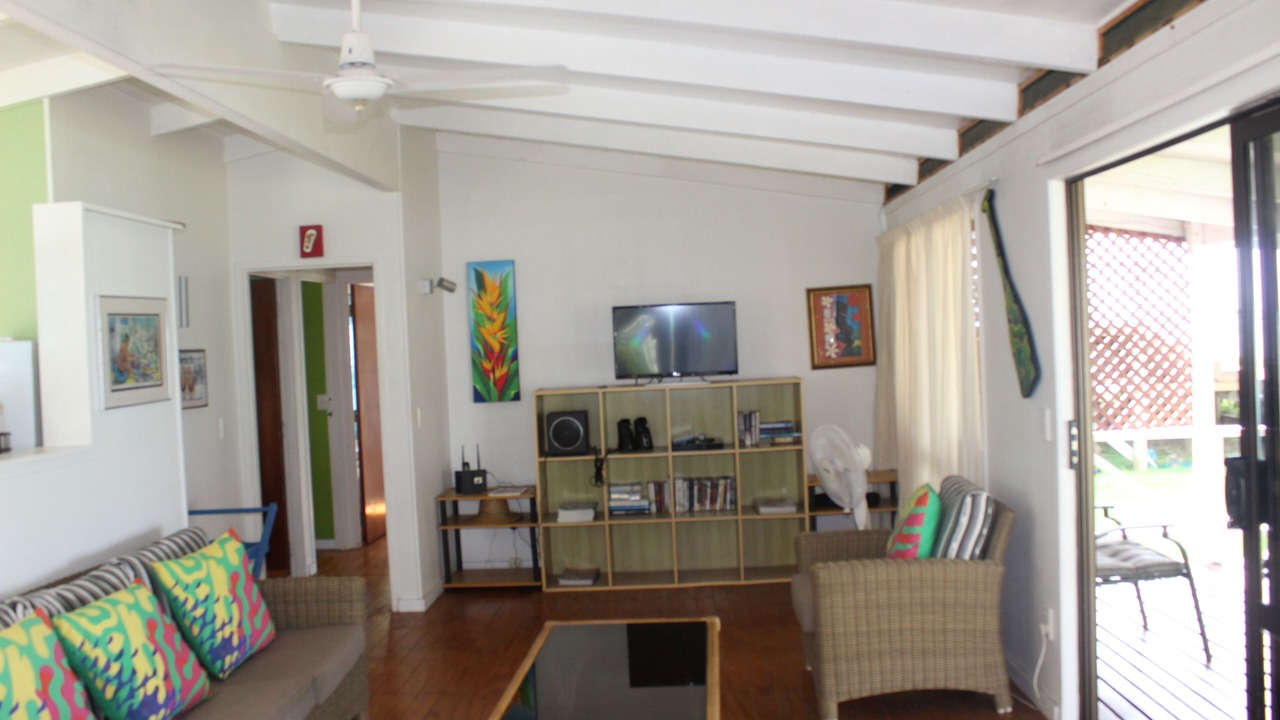 Photo of Livingroom in Nikao Tapere