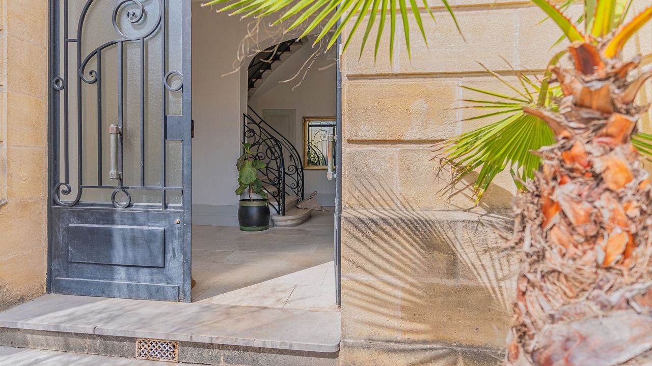 Photo of Outdoor in Saint Seurin - Fondaudege