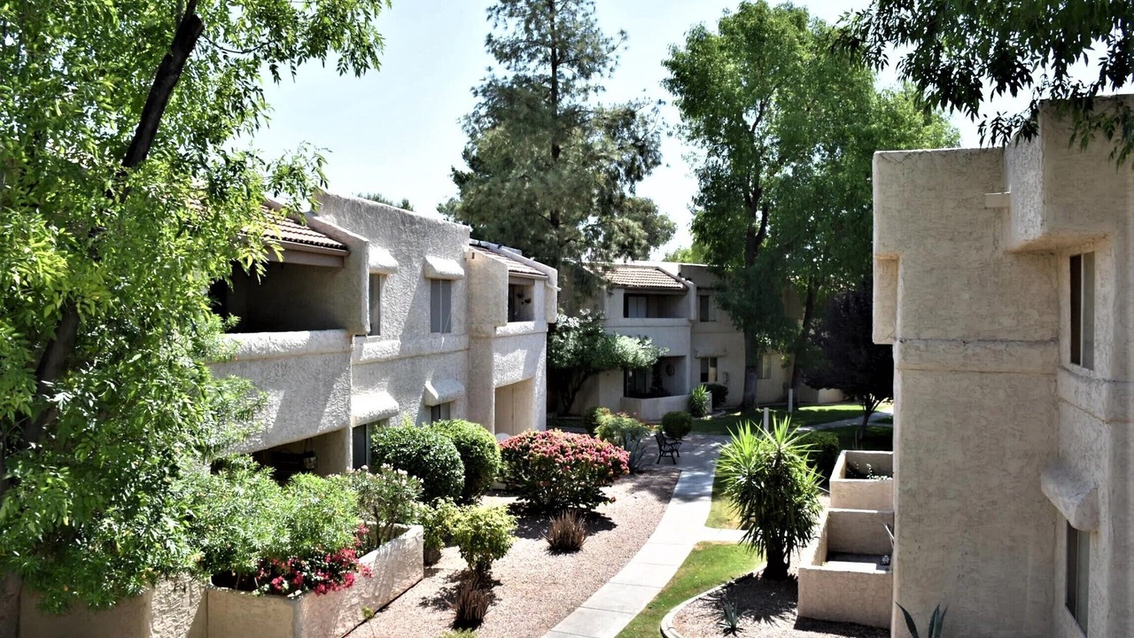 Photo of Others in Paradise Valley Village