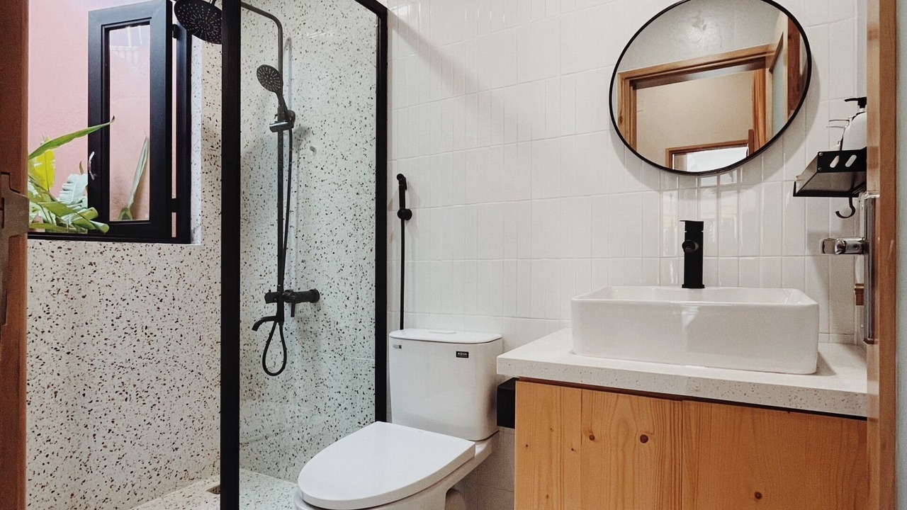 Photo of Bathroom in Pleiku