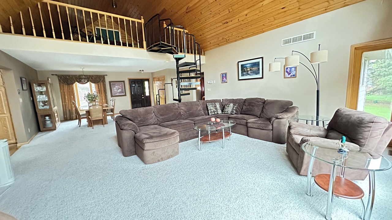 Photo of Livingroom in Ortonville