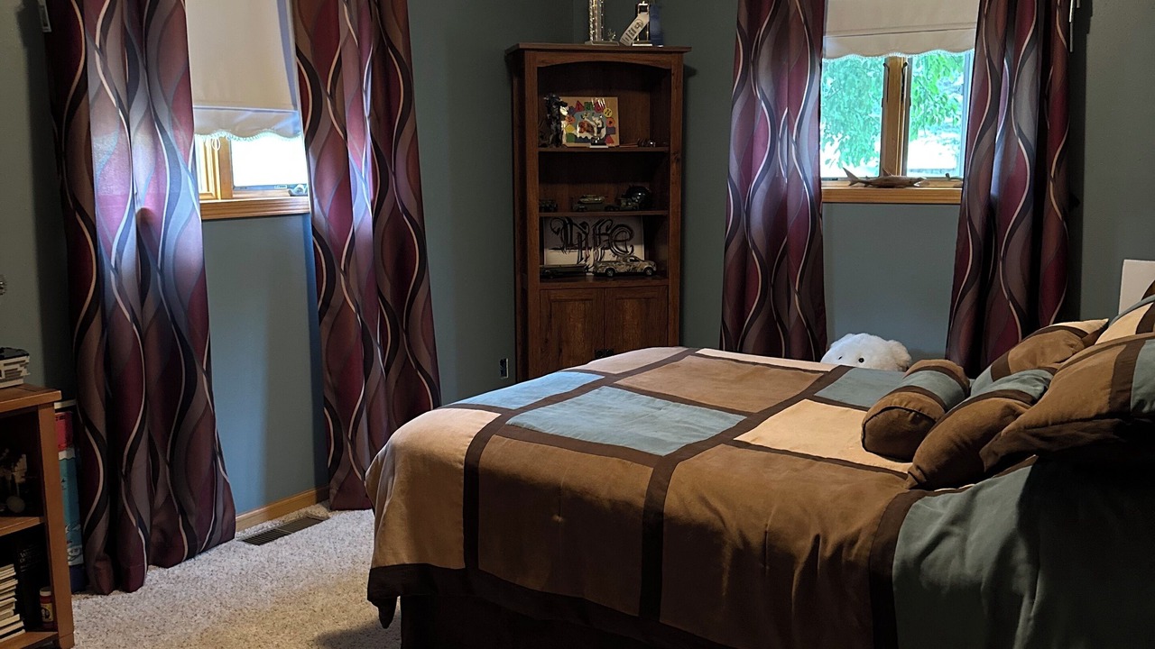Photo of Bedroom in Ortonville