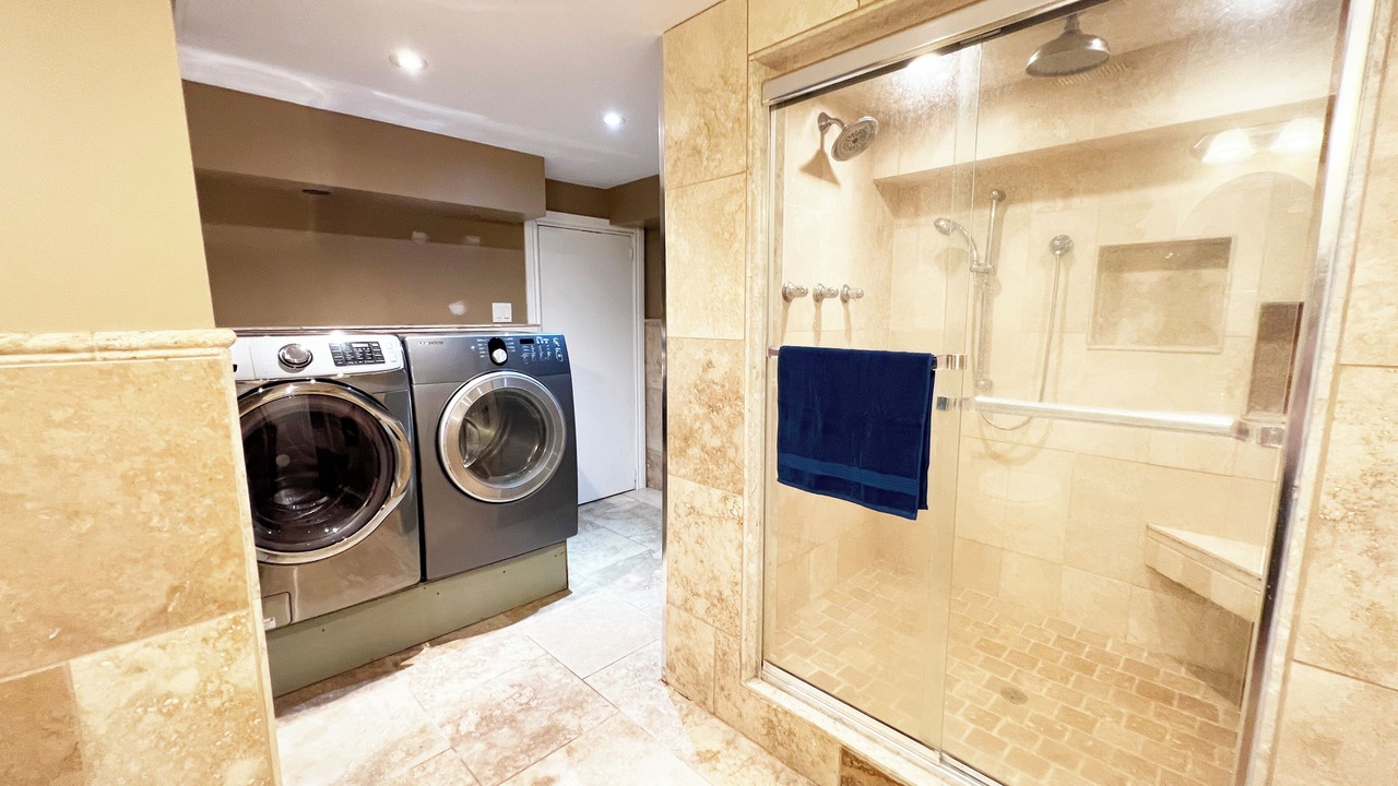 Photo of Bathroom in Barrie