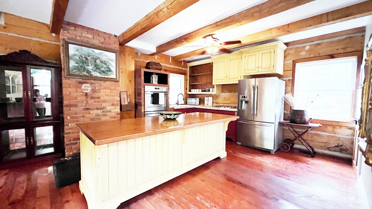 Photo of Kitchen in Barrie