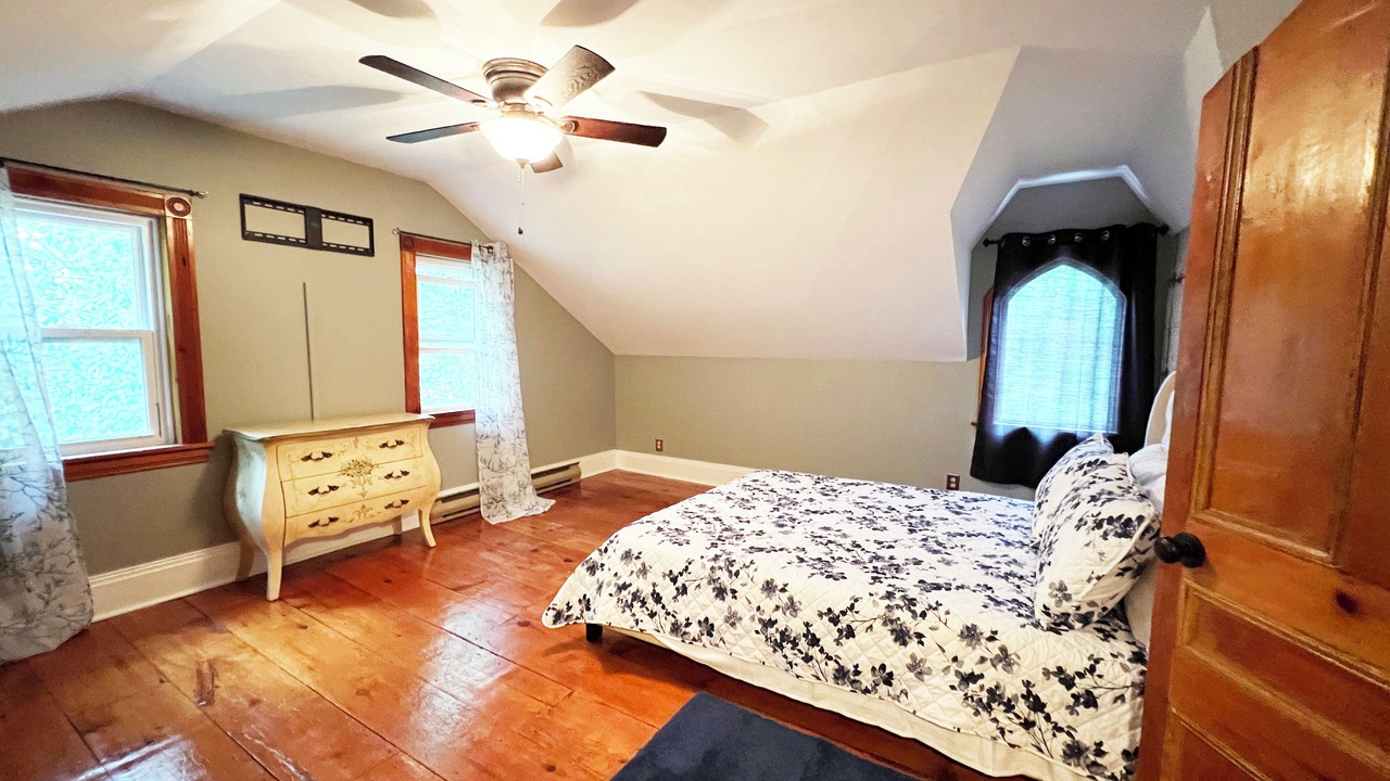 Photo of Bedroom in Barrie