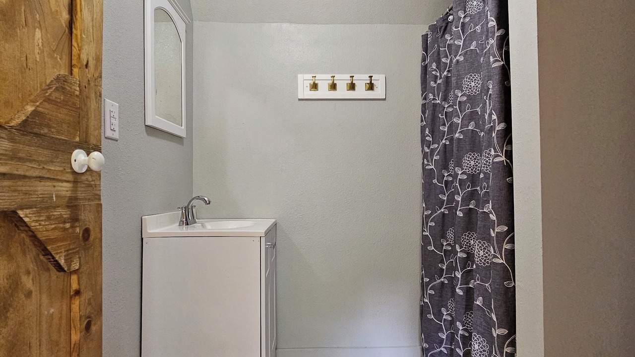 Photo of Bathroom in Freeman