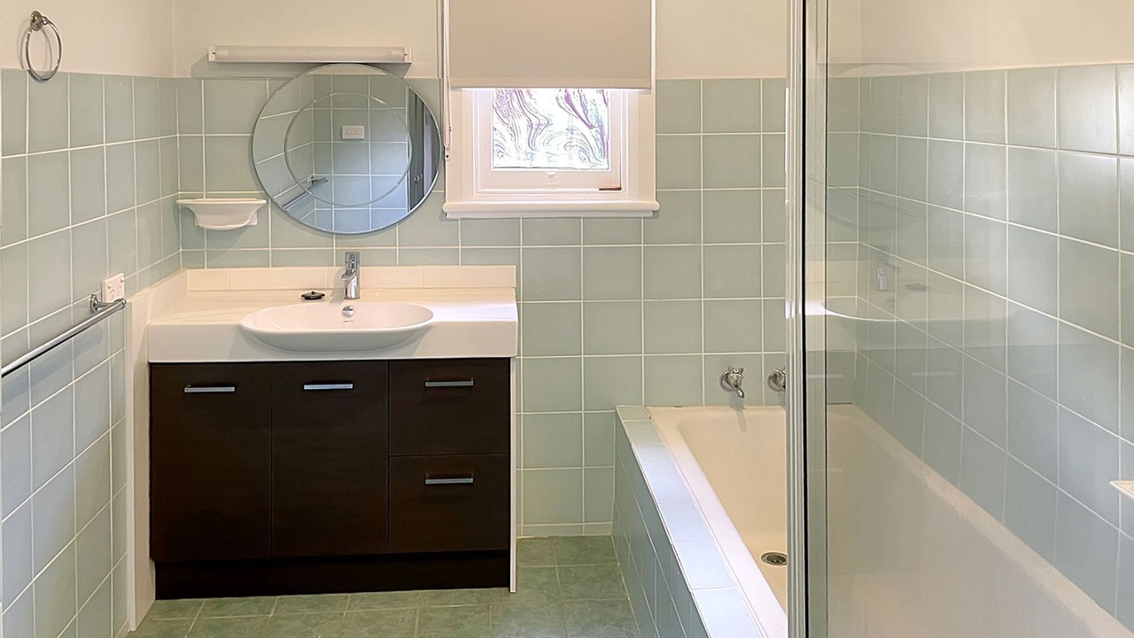 Photo of Bathroom in East Tamworth