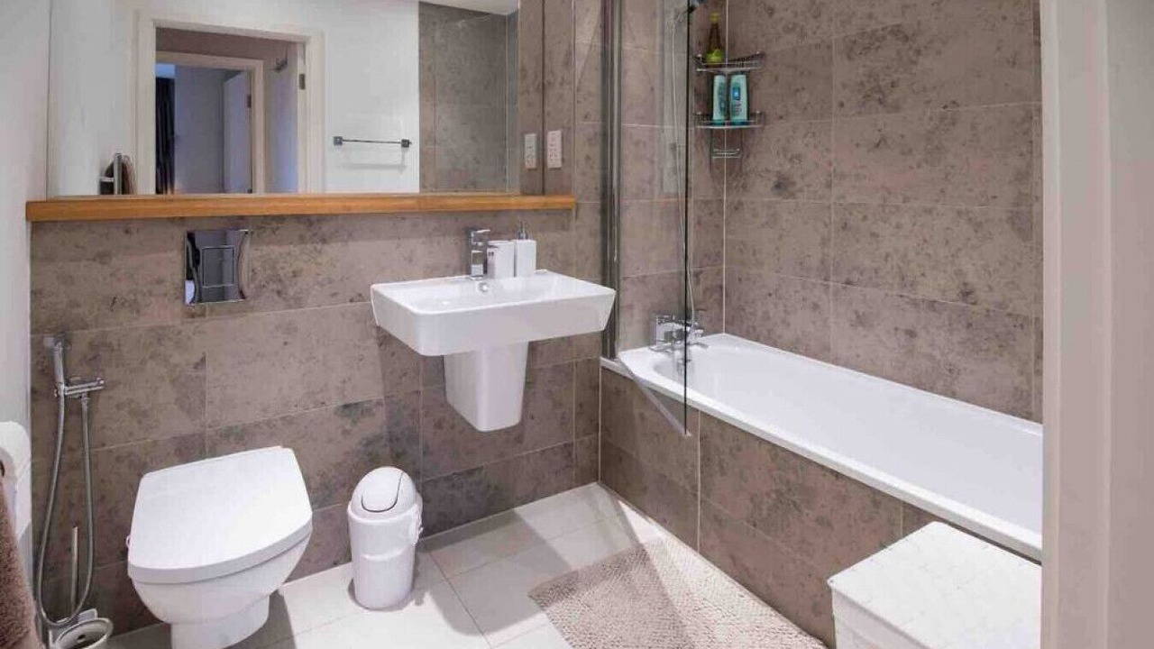 Photo of Bathroom in Fulham Broadway