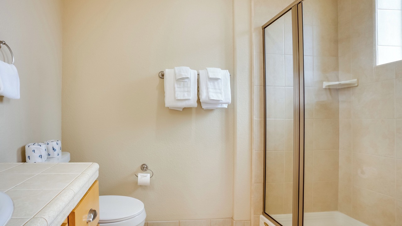 Photo of Bathroom in Gold Beach