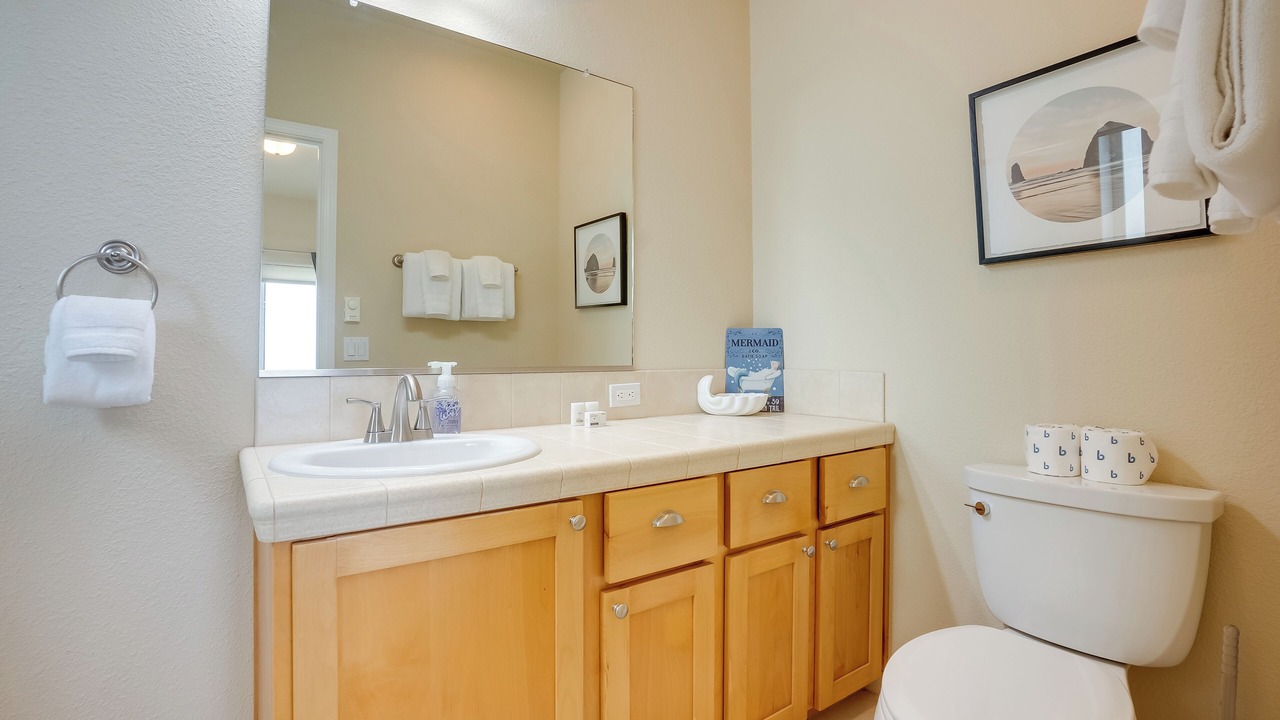 Photo of Bathroom in Gold Beach