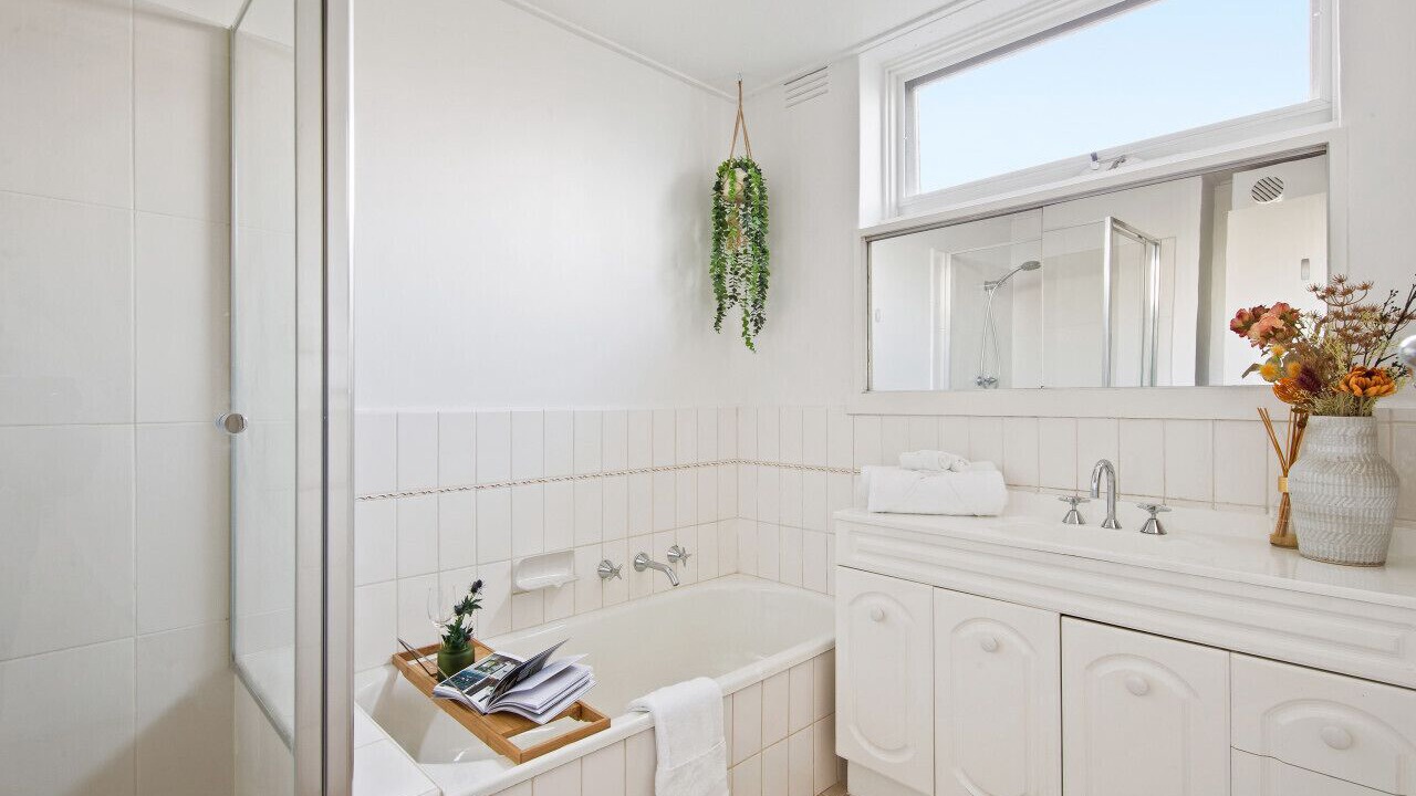 Photo of Bathroom in Elsternwick