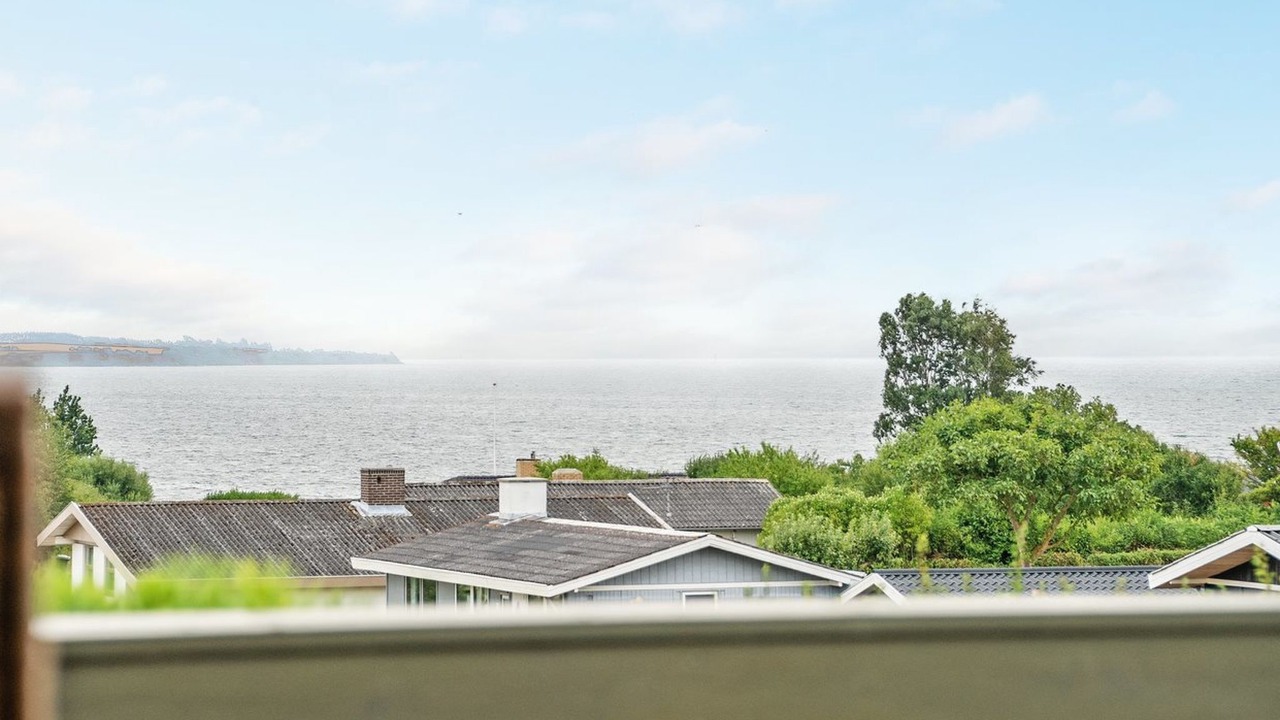Photo of Others in Helnæs By