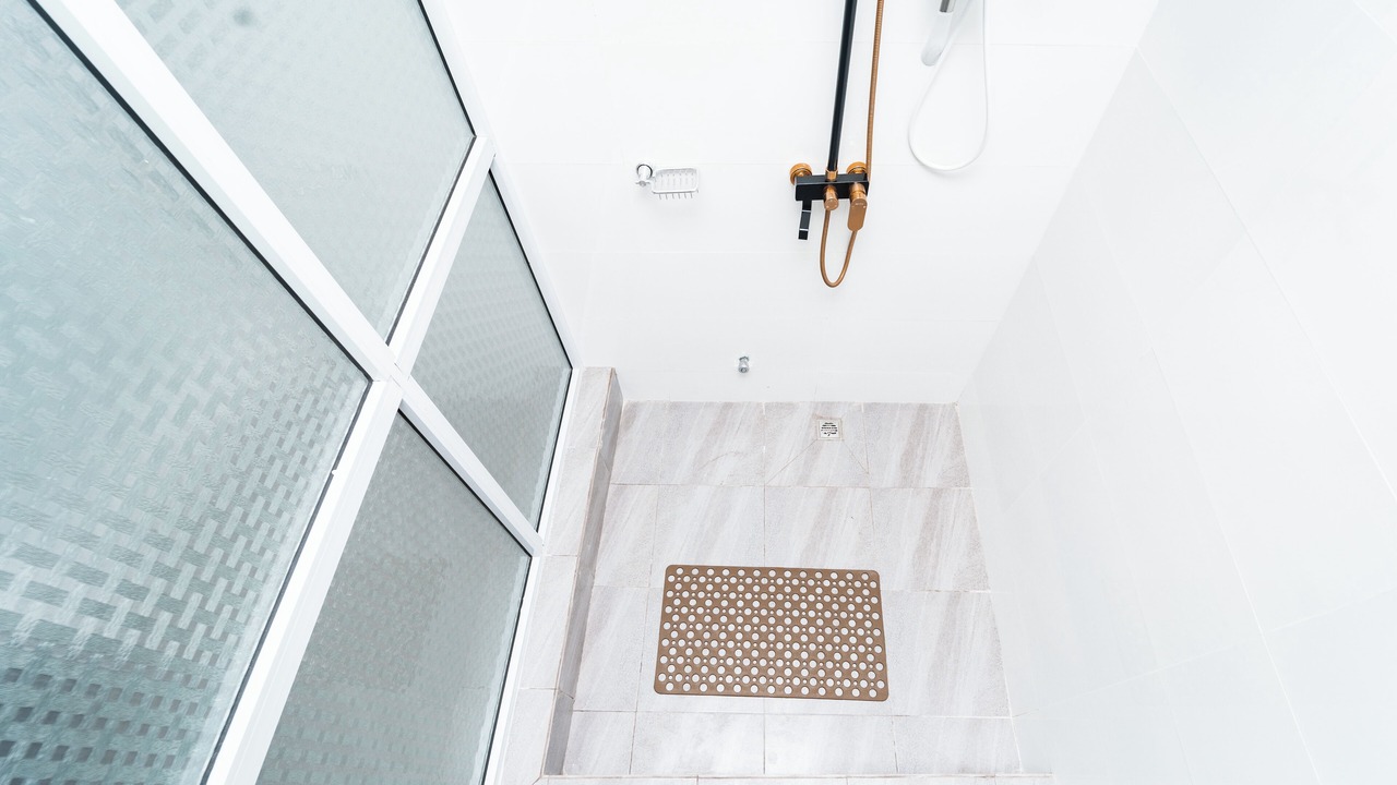 Photo of Bathroom in Prampram