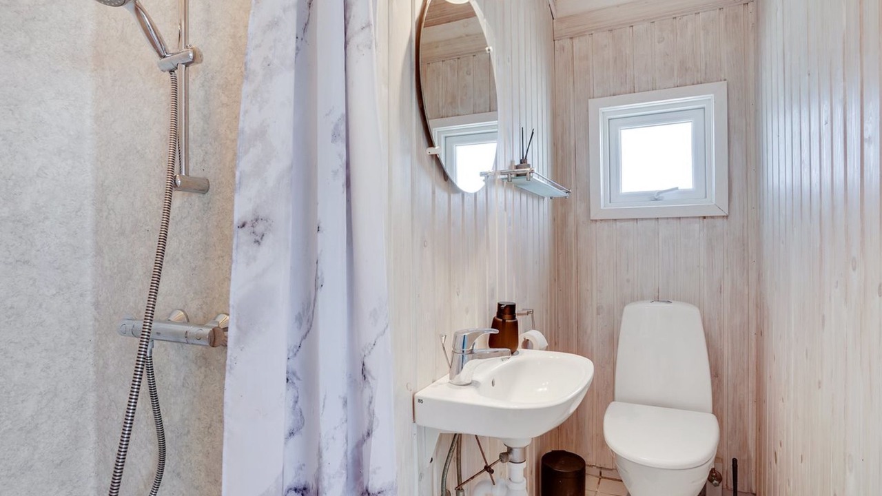 Photo of Bathroom in Hjørring