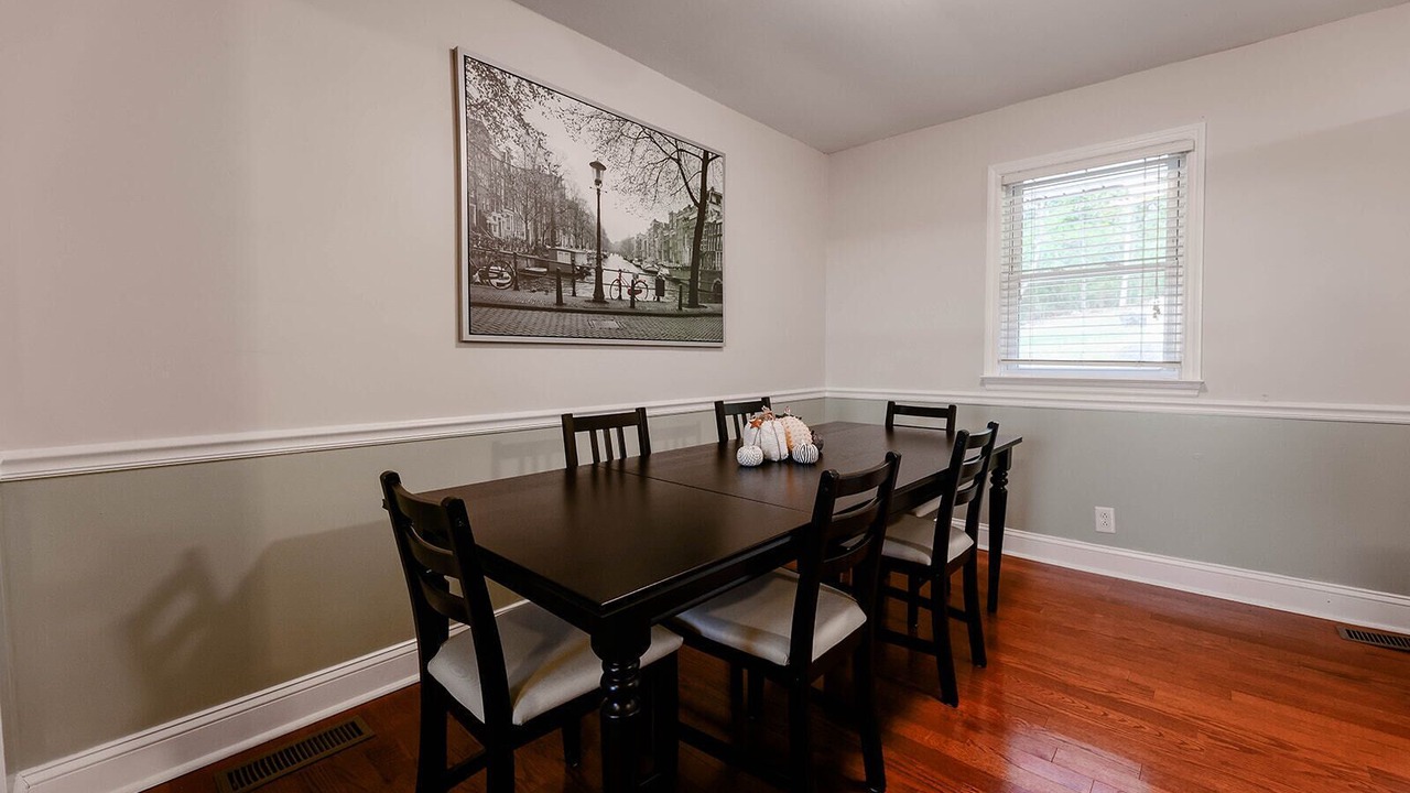 Photo of Bedroom in Charlotte Park
