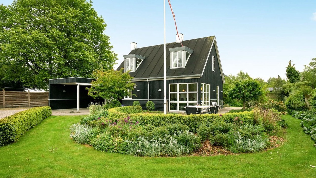 Photo of Others in Vejlby Fed