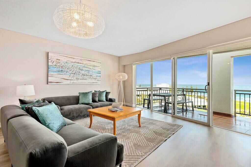 Photo of Livingroom in Scarborough