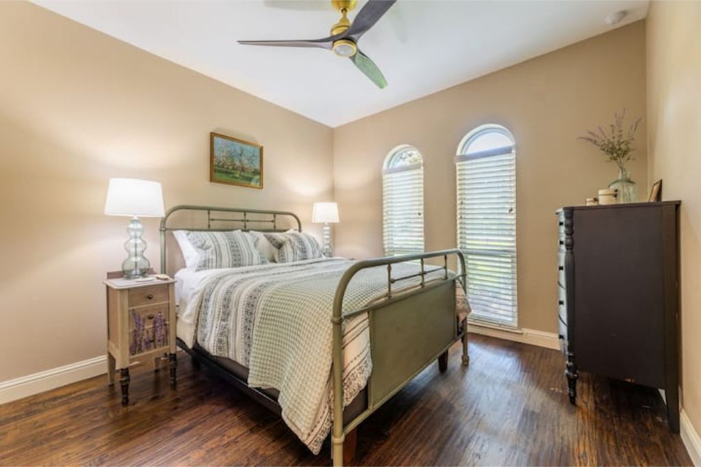 Photo of Bedroom in Westlake