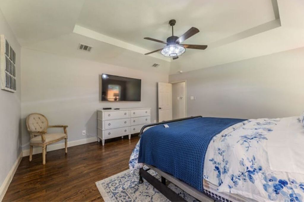 Photo of Bedroom in Westlake