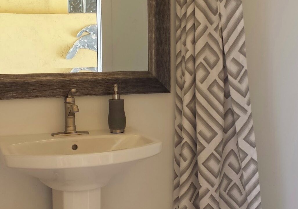 Photo of Bathroom in Marathon