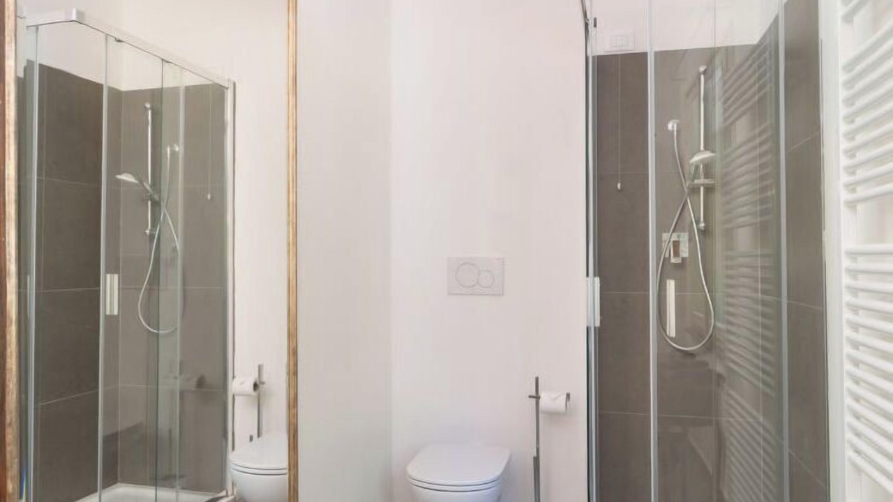 Photo of Bathroom in Calci