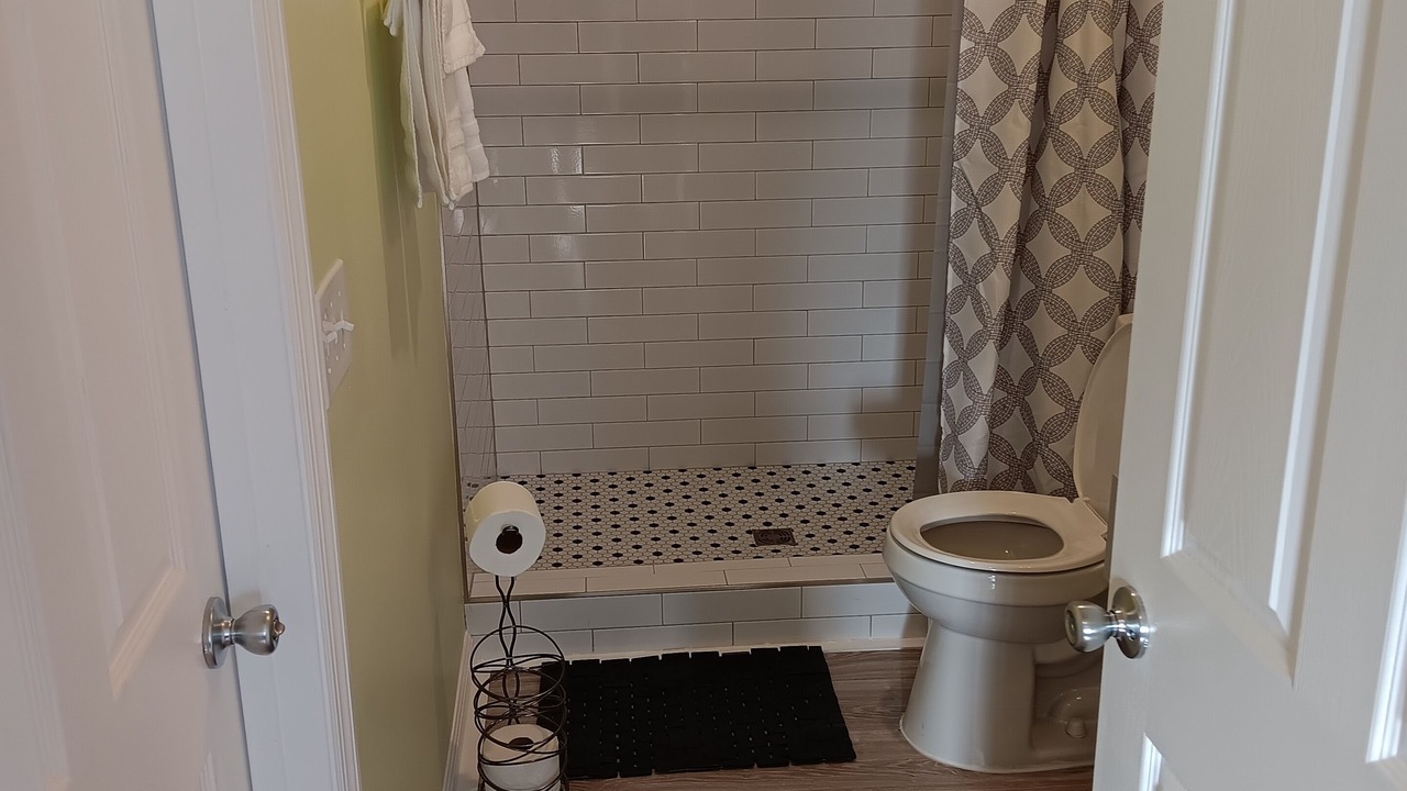 Photo of Bathroom in Hope Gardens
