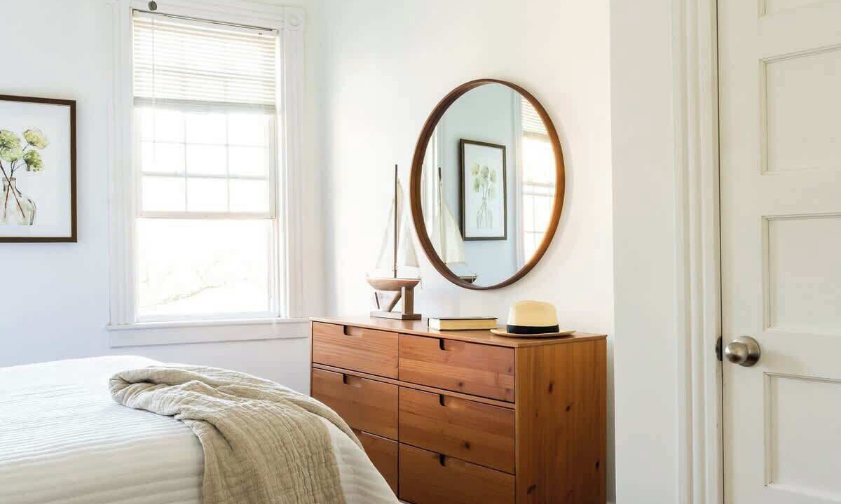 Photo of Bedroom in Off Broadway