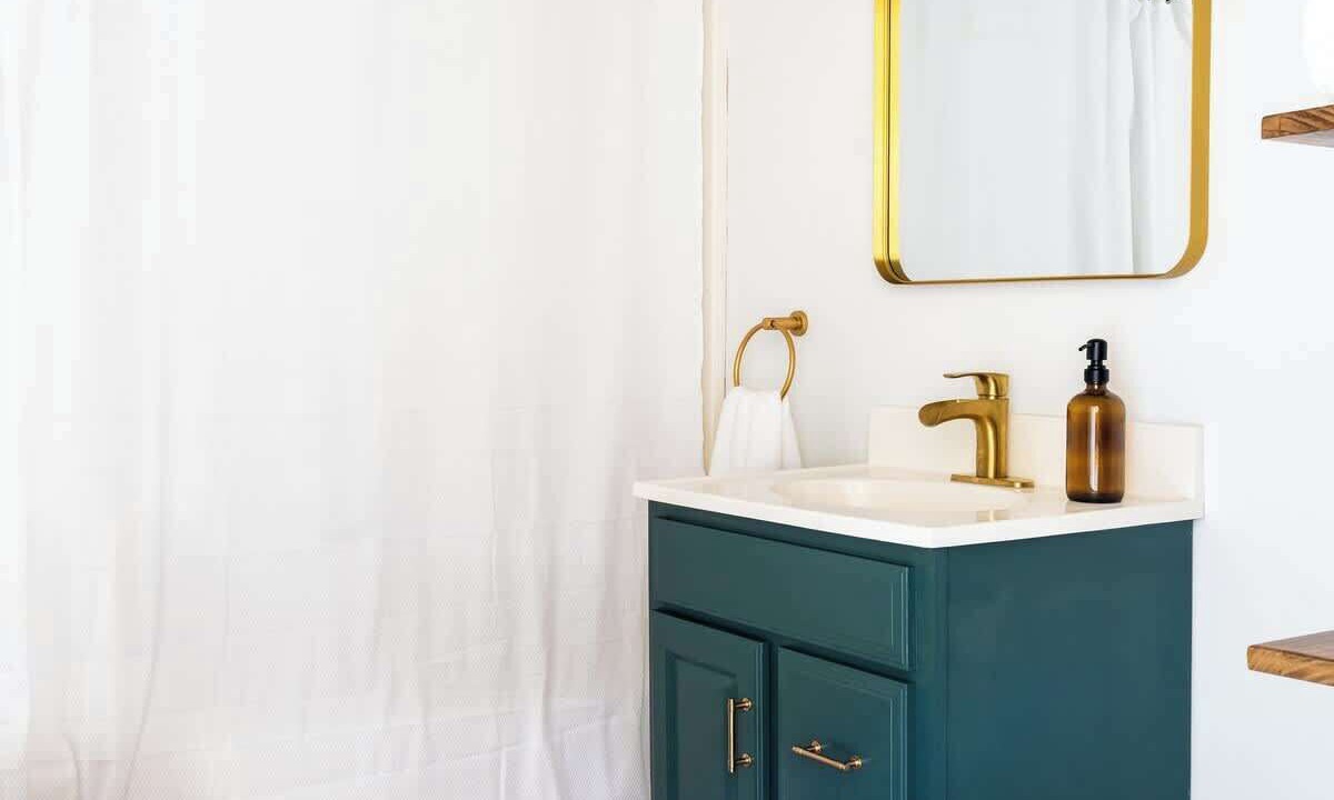 Photo of Bathroom in Off Broadway