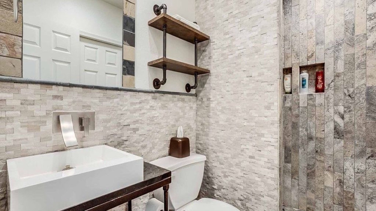 Photo of Bathroom in McDowell Mountain Ranch